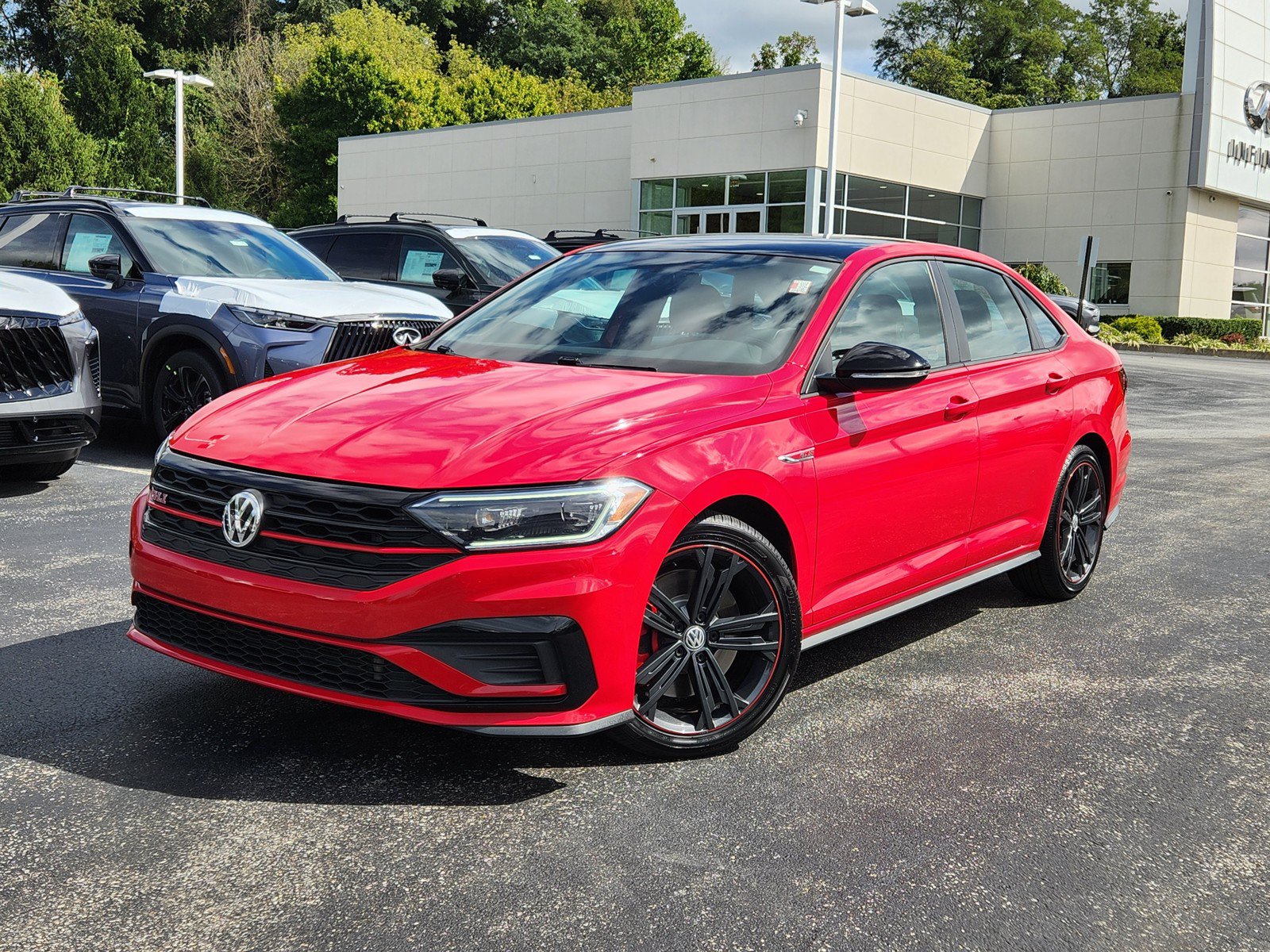 Used 2019 Volkswagen Jetta GLI FWD image 1