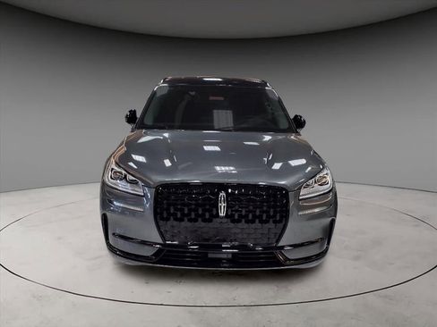 New 2025 Lincoln Corsair Reserve w/ Equipment Group 202A image 2