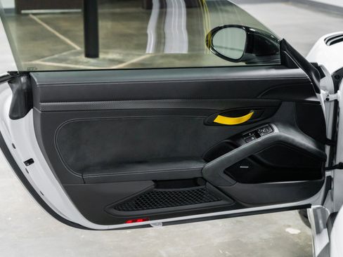 Used 2023 Porsche 718 Cayman GT4 RS image 24