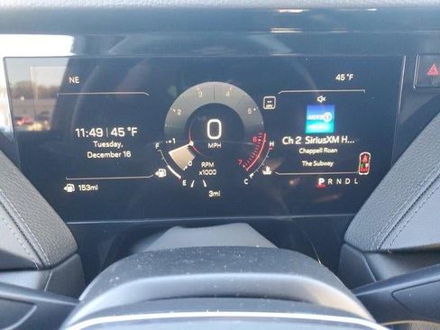 New 2026 GMC Yukon Denali w/ Sun & Power Step Package image 25