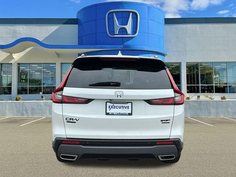 Used 2026 Honda CR-V Sport Touring image 5