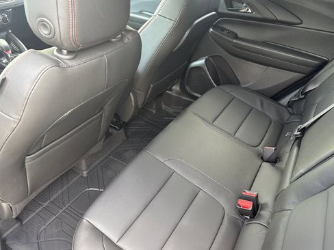 Used 2025 Chevrolet TrailBlazer RS w/ Driver Confidence Package FWD image 9