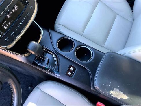 Used 2013 Toyota Avalon XLE image 14