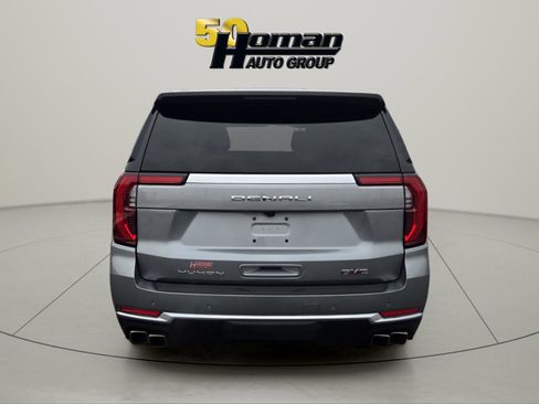 Used 2025 GMC Yukon Denali AWD/4WD image 4