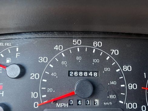 Used 2000 Ford F250 XL image 21