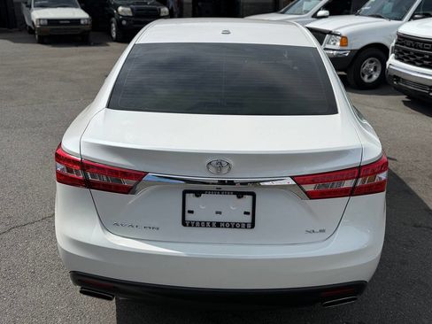 Used 2014 Toyota Avalon XLE Premium FWD image 17