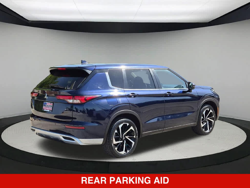Used 2024 Mitsubishi Outlander SE AWD/4WD image 7