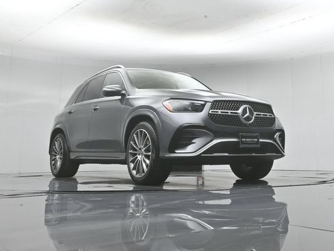 Used 2025 Mercedes-Benz GLE 350 4MATIC image 46