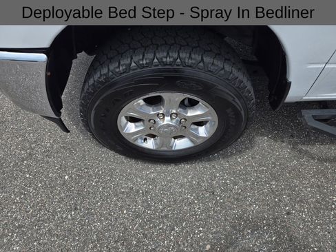 Used 2019 RAM 2500 Big Horn image 17