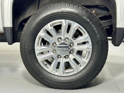 Used 2021 GMC Sierra 3500 Denali image 38