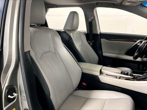 Used 2018 Lexus RX 350L FWD w/ Premium Package image 7