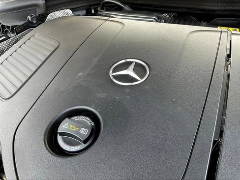 Certified 2023 Mercedes-Benz GLC 300 4MATIC image 33