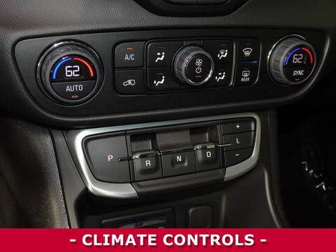 Used 2023 GMC Terrain SLT w/ LPO, Floor Liner Package image 21