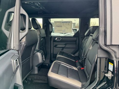 New 2026 Ford Bronco Outer Banks AWD/4WD image 27
