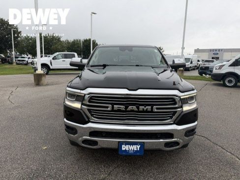 Used 2019 RAM 1500 Laramie AWD/4WD image 2