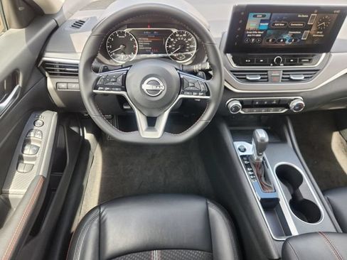 Used 2026 Nissan Altima 2.5 SR FWD image 27