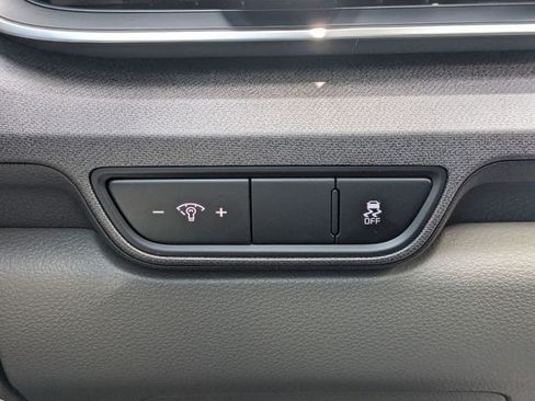 New 2026 Kia Carnival EX FWD image 30