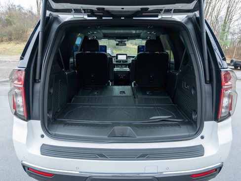 Used 2023 Chevrolet Tahoe LT w/ Luxury Package image 35