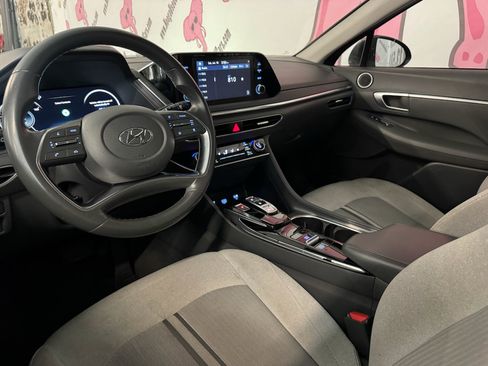 Used 2020 Hyundai Sonata SEL w/ Convenience Package FWD image 17