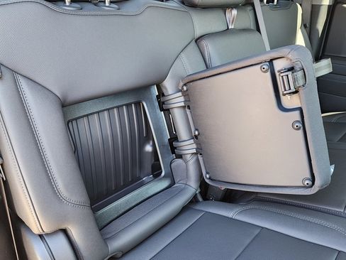 New 2026 GMC Sierra 1500 SLT w/ SLT Premium Plus Package image 46