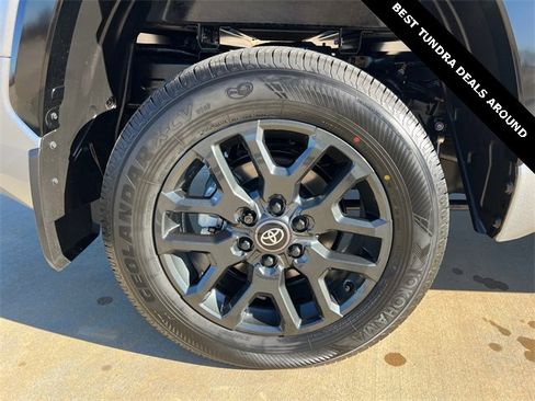 New 2025 Toyota Tundra Platinum image 8