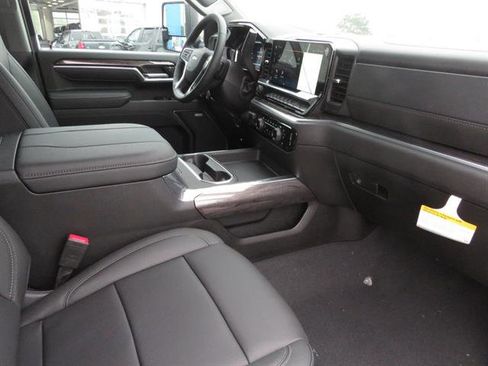 New 2025 Chevrolet Silverado 3500 LTZ w/ LTZ Convenience Package image 13