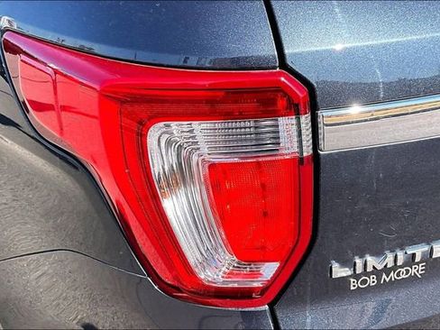 Used 2017 Ford Explorer Limited w/ Equipment Group 301A image 31