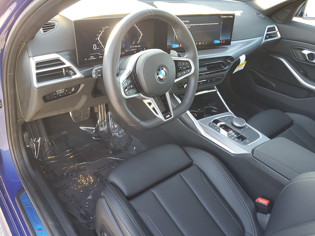 Used 2026 BMW 330i Sedan w/ M Sport Package RWD image 17