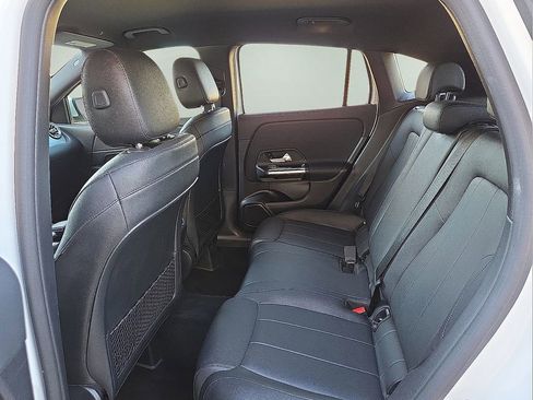 Used 2021 Mercedes-Benz GLA 250 image 19