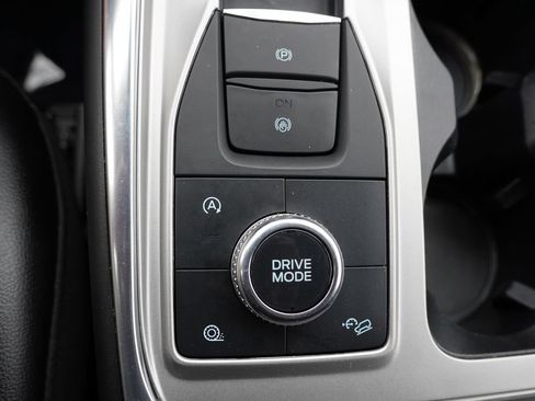 Certified 2020 Ford Explorer Limited AWD/4WD image 33
