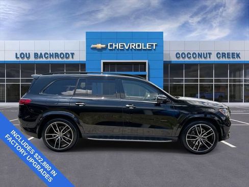 Used 2023 Mercedes-Benz GLS 580 4MATIC image 9