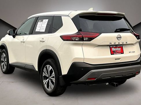 Certified 2023 Nissan Rogue SV AWD/4WD image 4