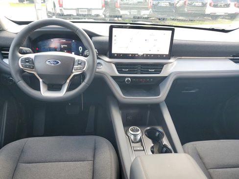 New 2026 Ford Explorer Active image 14