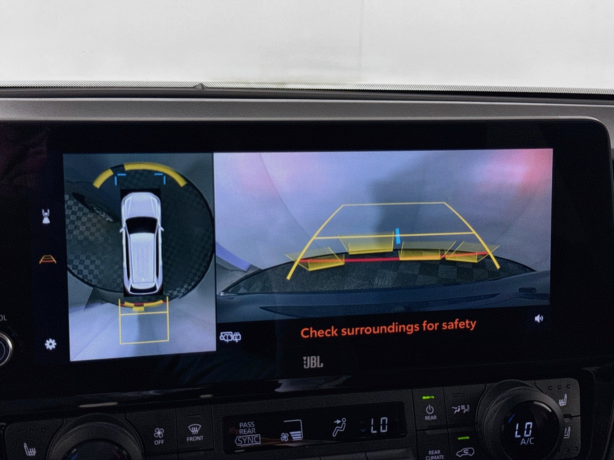 Used 2024 Toyota Grand Highlander AWD image 14