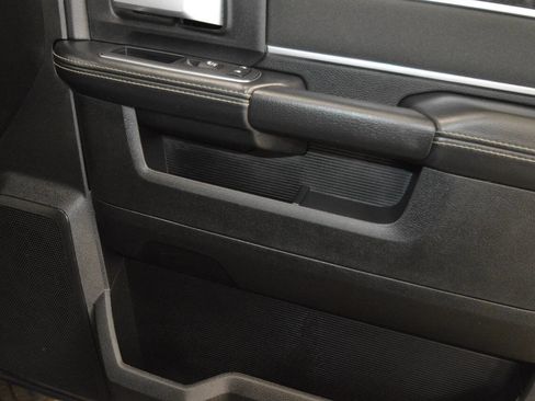 Used 2024 RAM 2500 Big Horn w/ Level 2 Equipment Group image 15