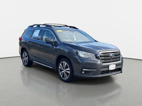 Used 2020 Subaru Ascent Limited w/ Technology Package image 3