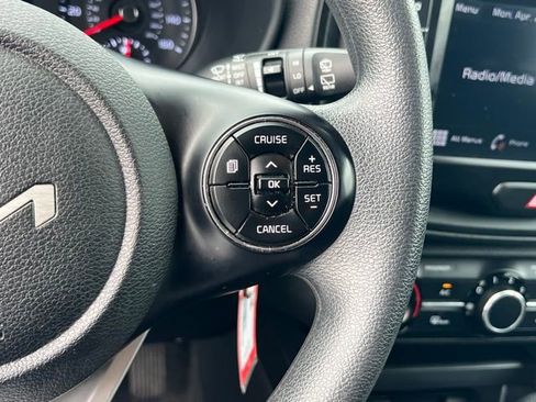 Certified 2022 Kia Soul LX w/ Technology Package image 23