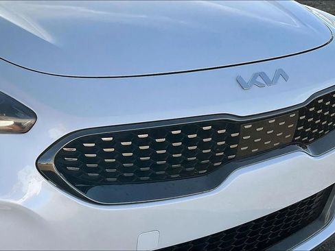 Used 2022 Kia Stinger GT1 RWD image 37
