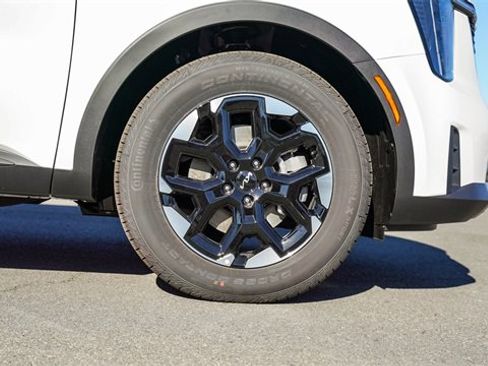 New 2026 Kia Sorento S w/ S Panoramic Sunroof Package image 10