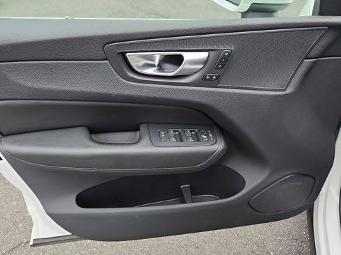 Certified 2023 Volvo XC60 B5 Plus w/ Climate Package image 12