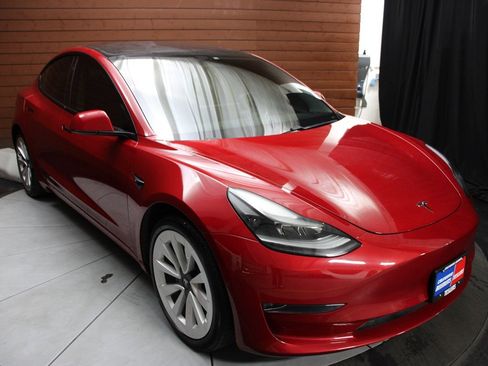 Used 2021 Tesla Model 3 Long Range image 16