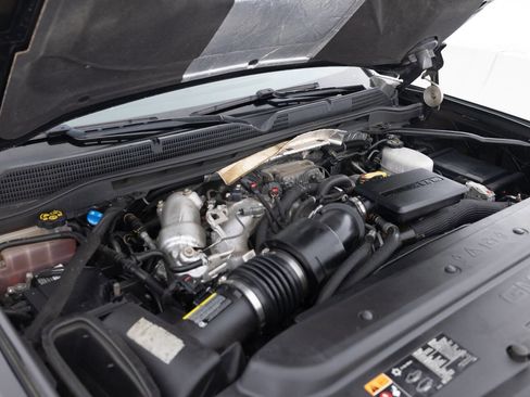 Used 2018 GMC Sierra 2500 SLT w/ All Terrain HD Package image 43