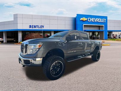 Used 2017 Nissan Titan SV