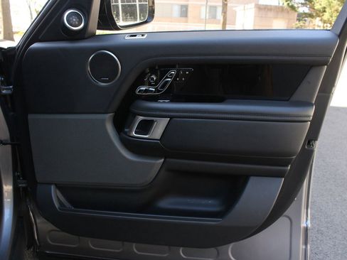 Used 2021 Land Rover Range Rover Westminster Edition image 28