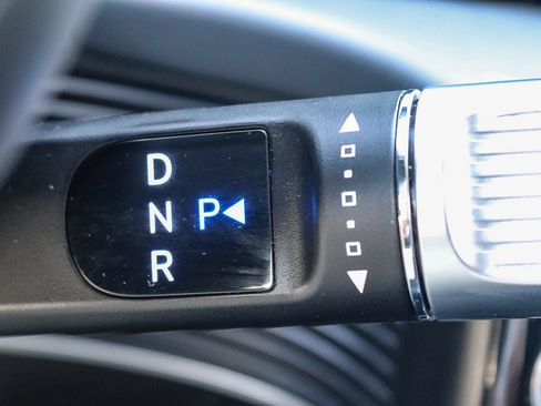 Used 2023 Hyundai Ioniq 5 Limited AWD/4WD image 23