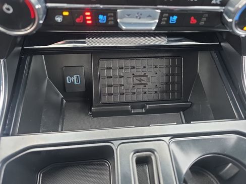 Used 2023 Ford F150 Lariat w/ Equipment Group 502A High image 40