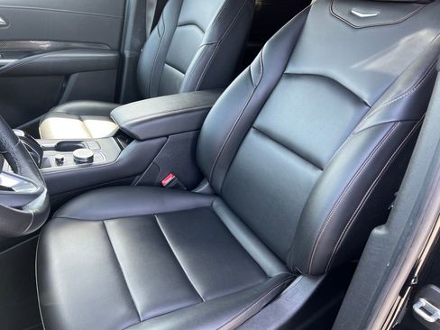 Used 2019 Cadillac XT4 Sport FWD image 11