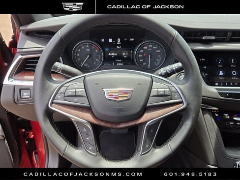 New 2026 Cadillac XT5 Premium Luxury w/ Driver Assist Package AWD/4WD image 15