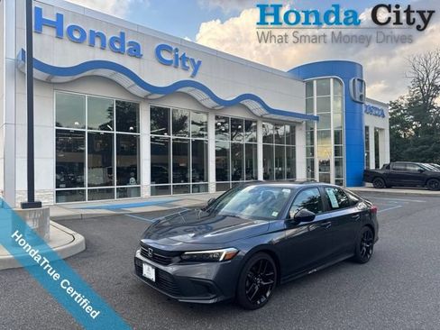 Used 2023 Honda Civic Sport image 1