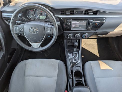 Used 2016 Toyota Corolla S image 6